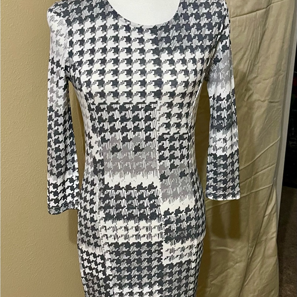 Stylish Black and White Houndstooth Dress